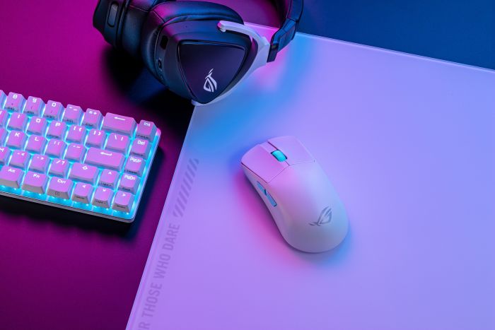 Миша ASUS ROG Harpe Ace Aim Lab Edition, RGB, USB-A/WL/BT, білий