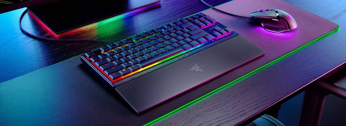 Клавіатура мембранна Razer Ornata V3 TKL 84key, Mecha-Membrane Switch, USB-A, EN/UK, RGB, чорний