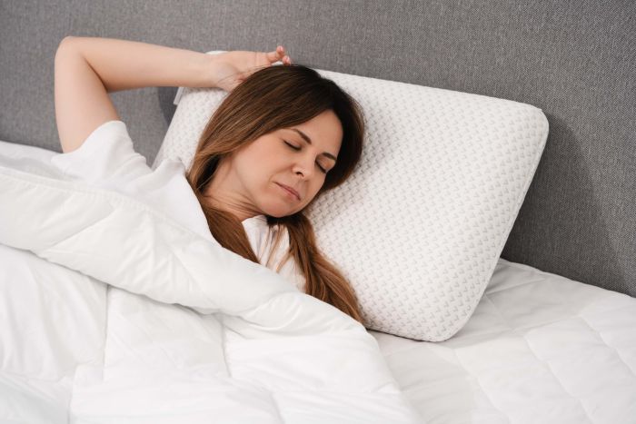 Подушка ортопедическая ARDESTO Sleepwell, 60х40х12см, классическая прямоугольная, пена мемори, белый