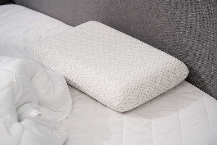 Подушка ортопедическая ARDESTO Sleepwell, 60х40х12см, классическая прямоугольная, пена мемори, белый