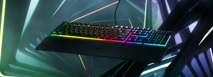 Клавіатура мембранна Razer Ornata V3 104key, Mecha-Membrane Switch, USB-A, EN/UK, RGB, чорний