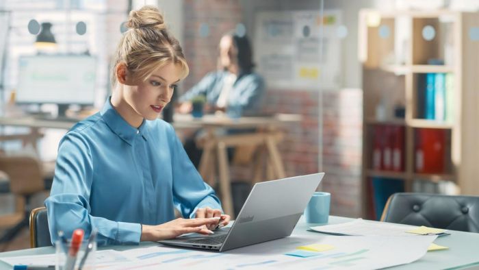 Lenovo Notebook ThinkBook 14-G7 14" WUXGA IPS AG, AMD R5-7535HS, 16GB, F512GB, UMA, DOS, gray