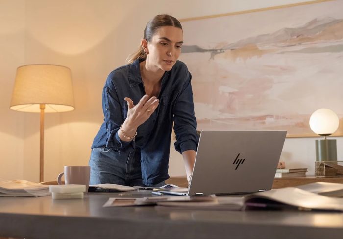 Ноутбук HP OmniBook X Flip x360 16-as0007ua 16" WUXGA IPS Touch, Intel U5-226V, 16GB, F512GB, UMA, Win11, сріблястий