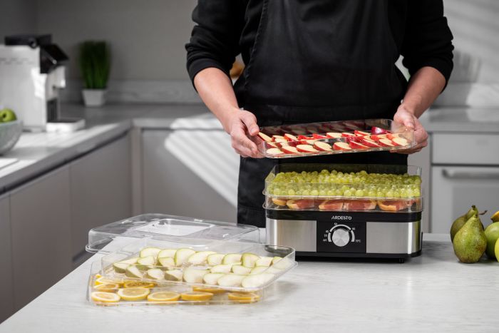 Сушарка для продуктів ARDESTO 245Вт, піддонів - 5x3см, макс - 70°С, пластик, чорний+нерж