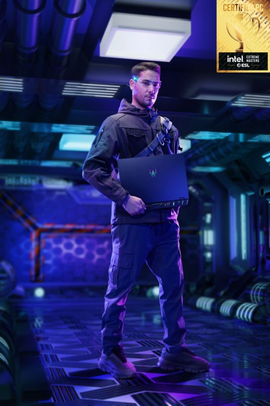 Ноутбук Acer Predator Helios 16 PH16-73 16" OLED, Intel U9-275HX, 64GB, F2TB, NVD5090-24, Win11P, чорний