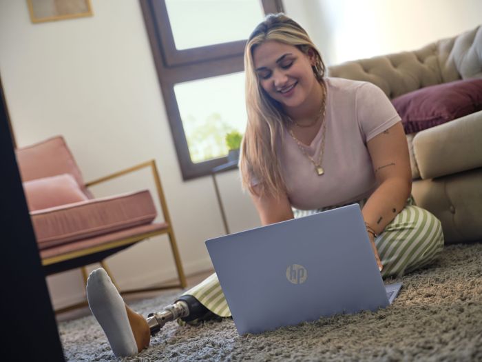 Ноутбук HP OmniBook 5 16-af1011ua 16" WUXGA IPS AG, Intel U7-255U, 24GB, F1TB, UMA, DOS, блакитний